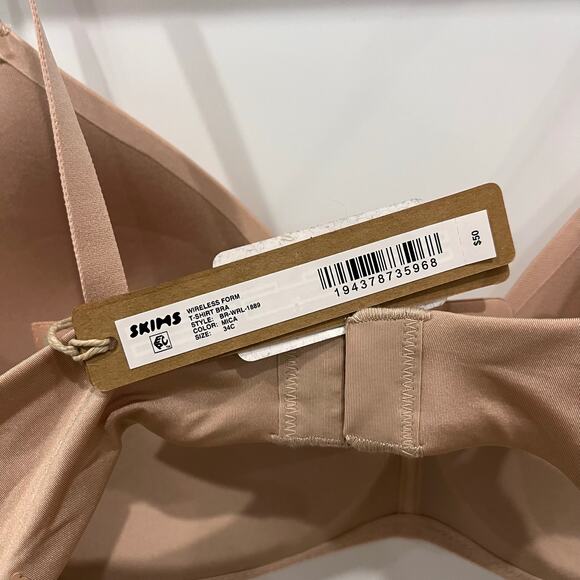 SKIMS 34C Wireless Form T-Shirt Bra - Picture 5 of 6
